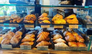 AWESOME LITTLE BAKERY BUSINESS – BLUE SKY BREAD ROLEYSTONE full