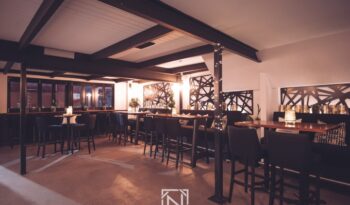 NICHE BAR – LEEDERVILLE – UNIQUE OPPORTUNITY!! full