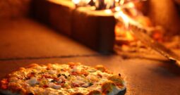 GOLDMINE PIZZA SHOP!