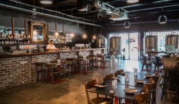 WELL-PRESENTED FREMANTLE VENUE WITH HIGH VALUE FIT-OUT full