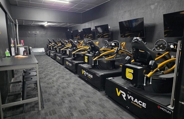 VRACE – A RACING SIMULATOR & VIRTUAL REALITY BUSINESS full