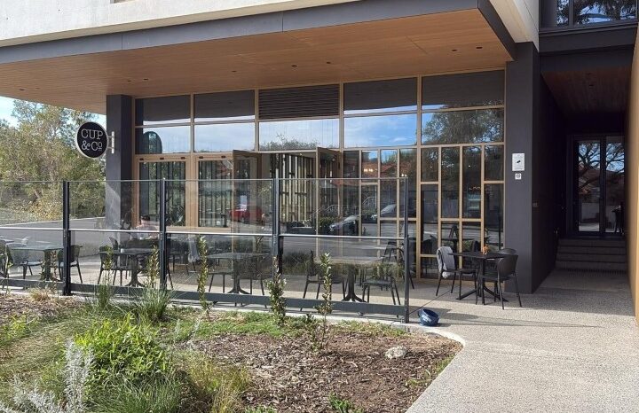 CLAREMONT TURN-KEY CAFE full